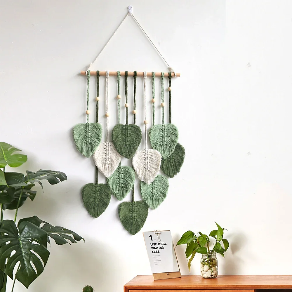 Macrame Leaf Wall Hanging – Handwoven Boho Decor with Tassels